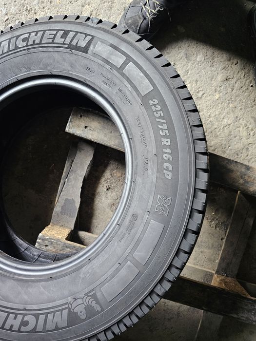 2 anvelope vara 225 75 16C Michelin Agilis