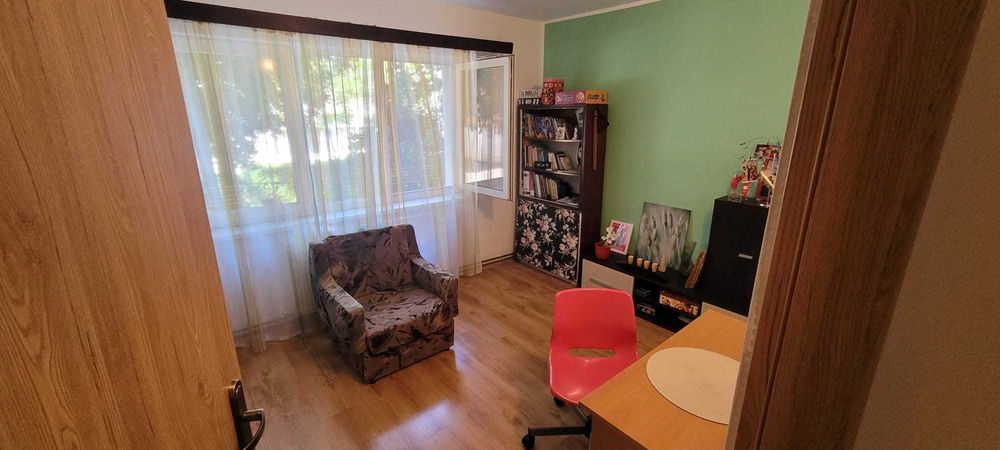 Apartament cu 3 camere