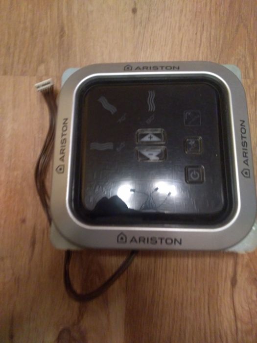 Diferite piese pentru boiler Ariston Velis 50 L