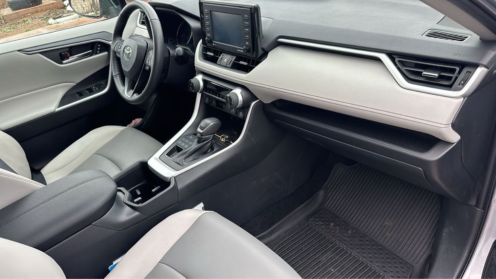 Продам автомашину раф4, LXE комплектация