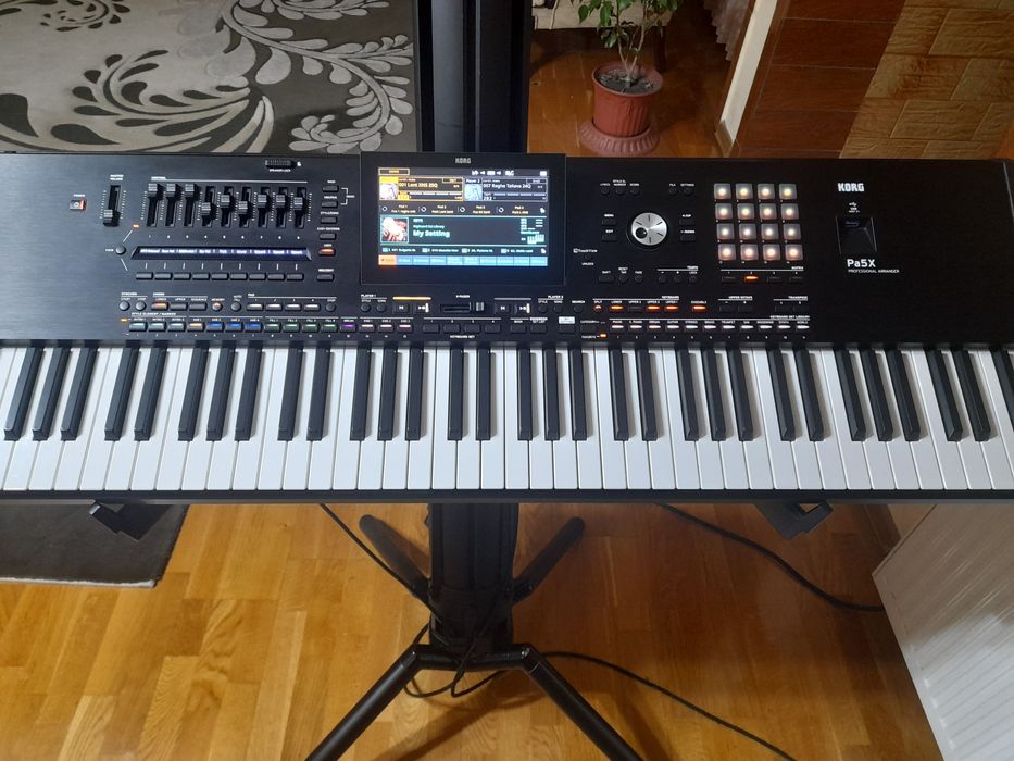 Korg Pa 5 X /76 2024