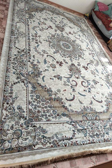 Ковер новый 3 × 5