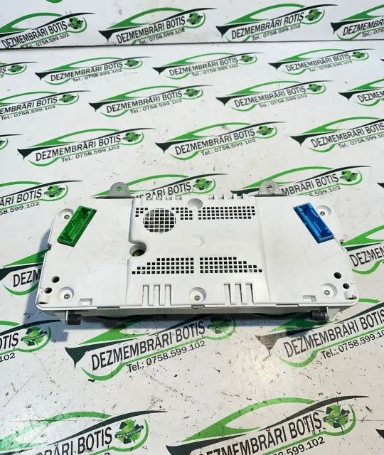 Ceasuri bord 5220301800 / 5 2203 018 00 Volkswagen VW Polo 2000