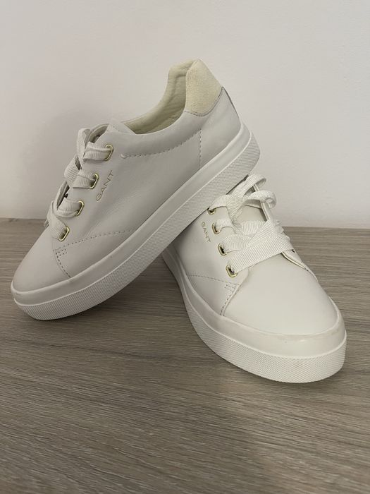 Sneakersi Gant stare excelenta nr 36 ,purtati o singura data