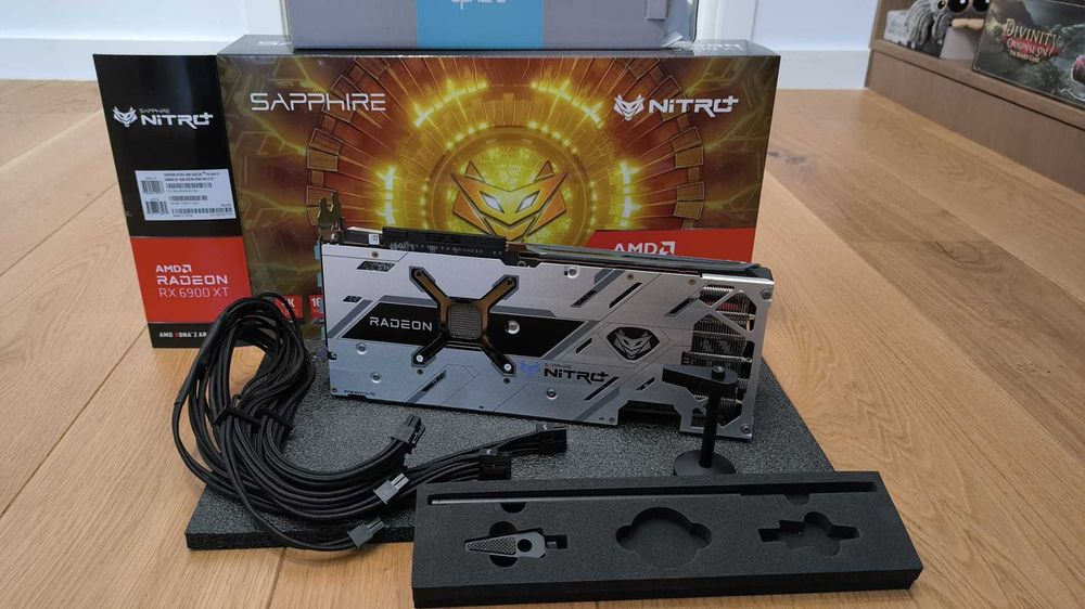 Placa video AMD RX6900XT Sapphire Nitro