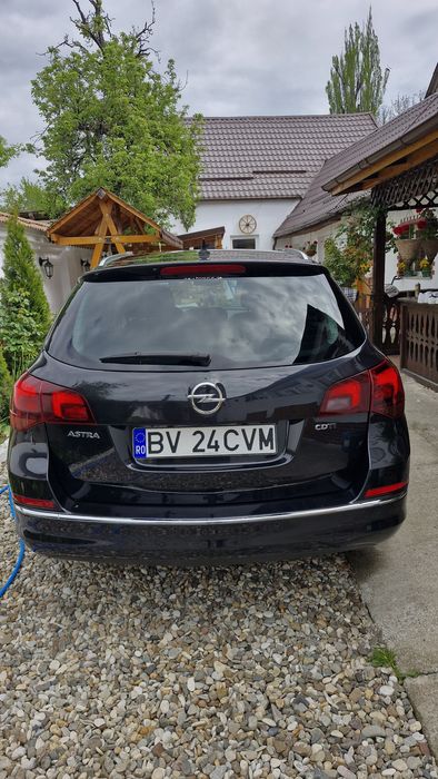 Opel astra j 2016