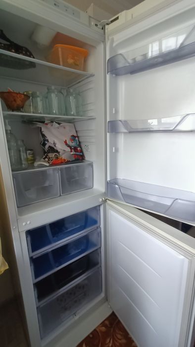 Холодильник б/у в рабочем состоянии