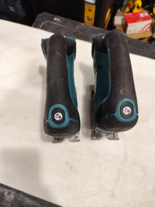 Акумулаторен безчетков прободен трион зеге Макита Makita DJV182 18V