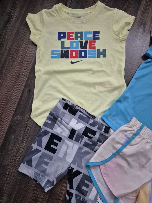 Комплекти Nike размер 4-5 г.