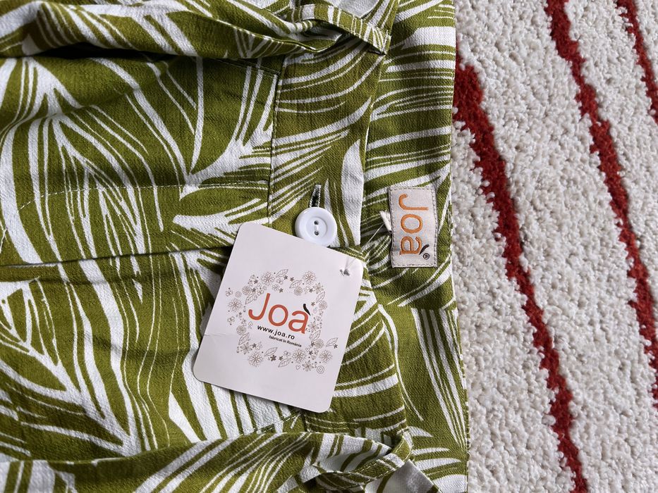 Fusta dama Joa noua, cu eticheta