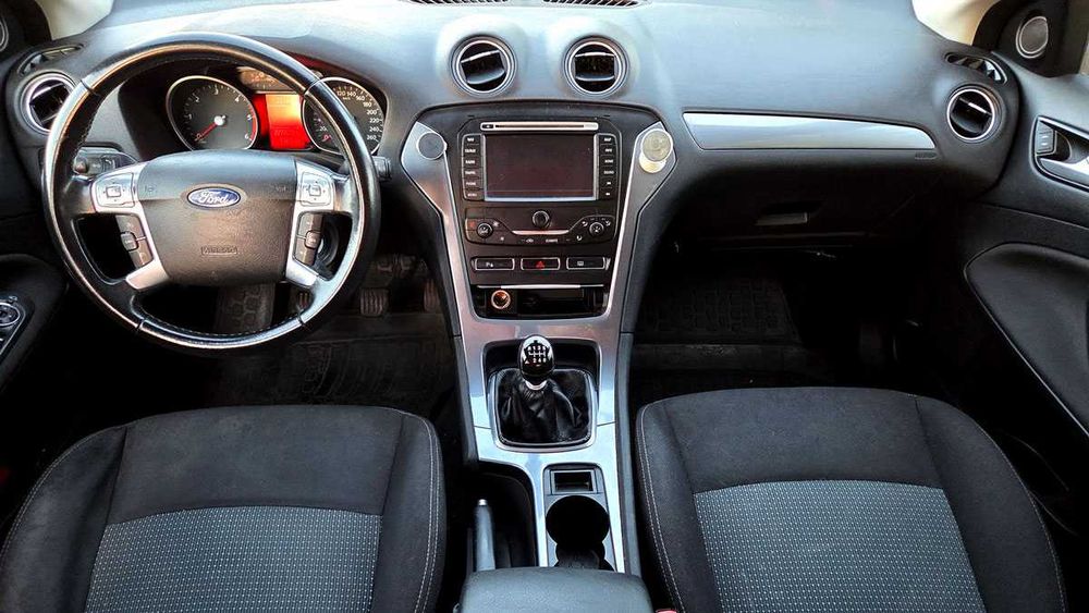Vând FORD MONDEO MK4 2014 [fara schimb]