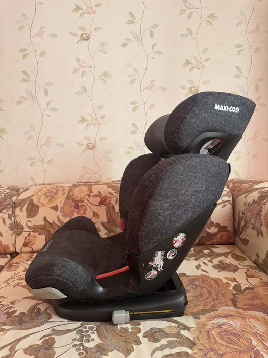 Десткое автокресло