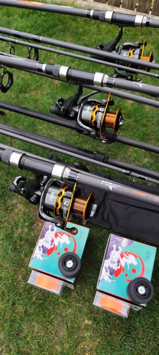 Set 3 Lansete 3,90m+3 Mulinete Fascinate 8000 cu Baitrunner+Rod Pod