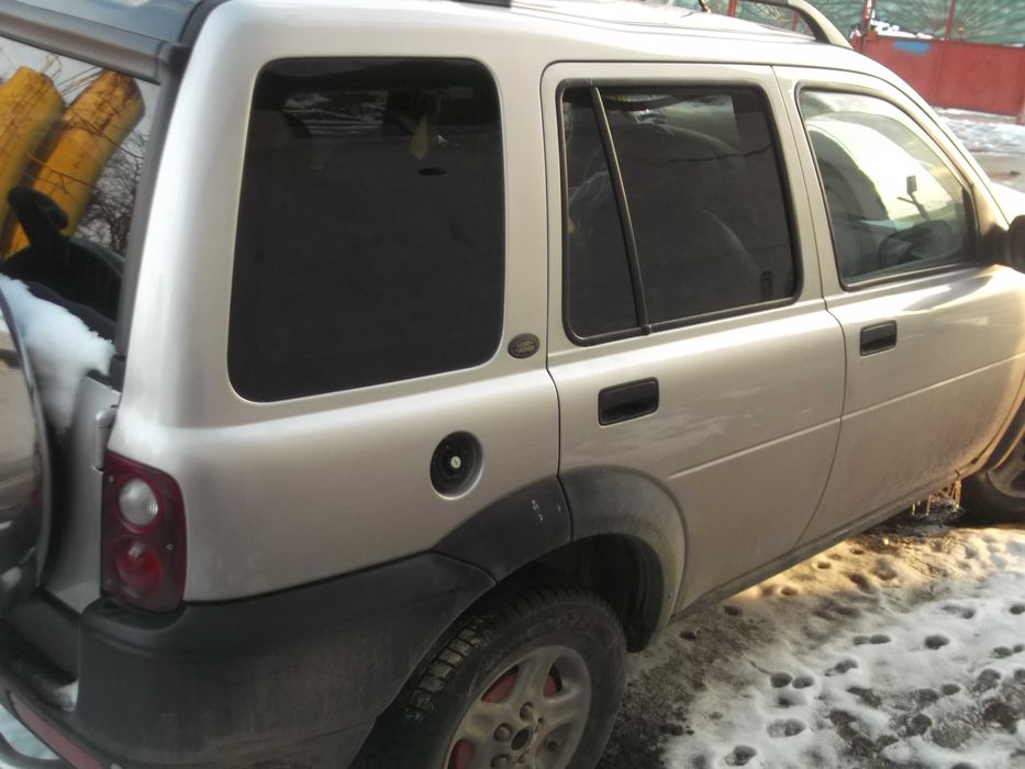 Ланд Роувър Фрилендер 2.0D 112 к.с.2001 г.Само на части