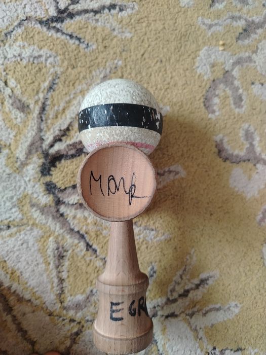Kendama ken okendama tama strogo