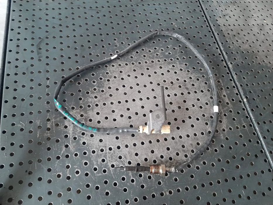 senzor temperatura gaze evacuare 2.0 tdi audi a4 b9 8w 8w0906088s