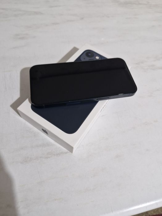 Продаётся iPhone 13