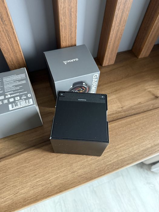Garmin Fenix 8 Amoled 47MM - Noi - Sigilate