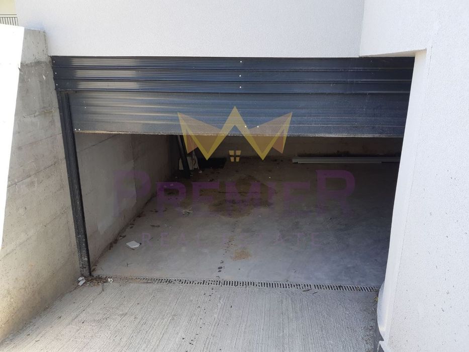 Дава се под наем Гараж / Паркомясто в Варна, Левски - 32 кв.м за 102 € - Снимка #6