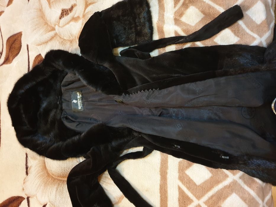 Продаю Норковую шубу