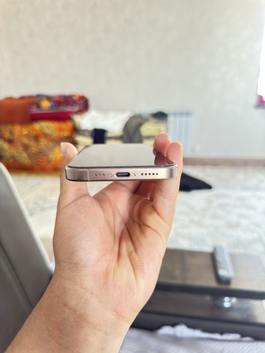 Iphone 16 pro disert