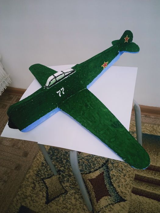 Поделки, макеты, рисунки, чертежи  на  заказ.