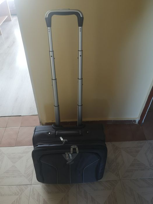 Куфар-american tourister