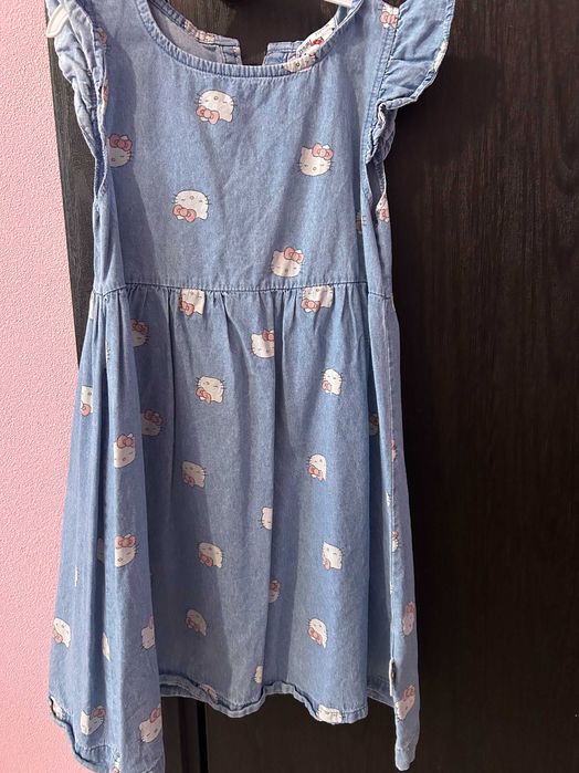 4 броя рокли H&M и Sinsay