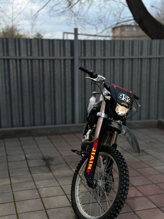 Продам Эндуро 250куб