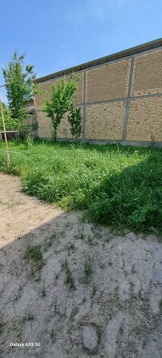 Ер сотилади яшнобот туман  сотиги 25500 $