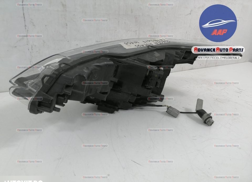 Far dreapta original cu Halogen si LED Toyota Avensis 3 T27 [2th facel