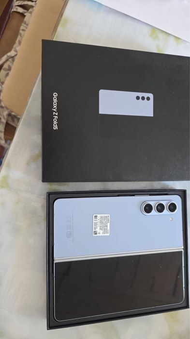 Продам Samsung z fold 5 256гб