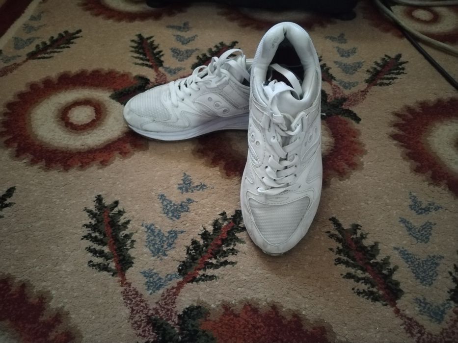 продаю кроссовки, saucony размер 38 39