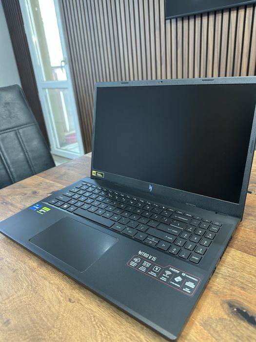 Acer Nitro V15  52-50-H4