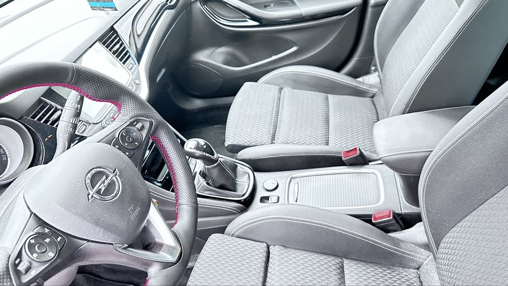 Opel Astra  K  2018 г