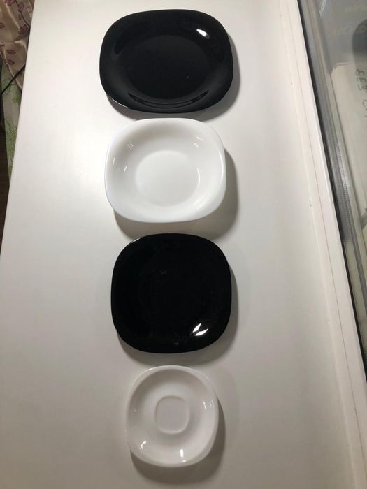 Посуда тарелки стаканы термос