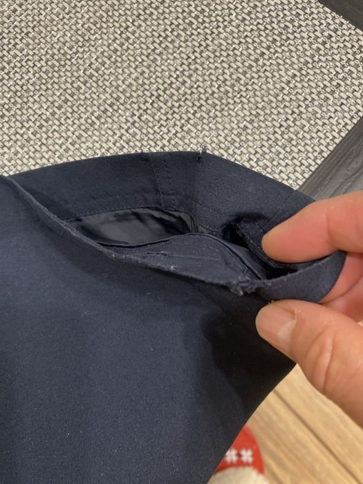 Pantaloni trening cu dimensiunile afisate mai jos