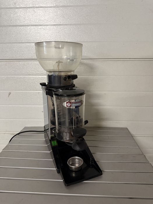 Rasnita cafea profesionala Diamond Tauro