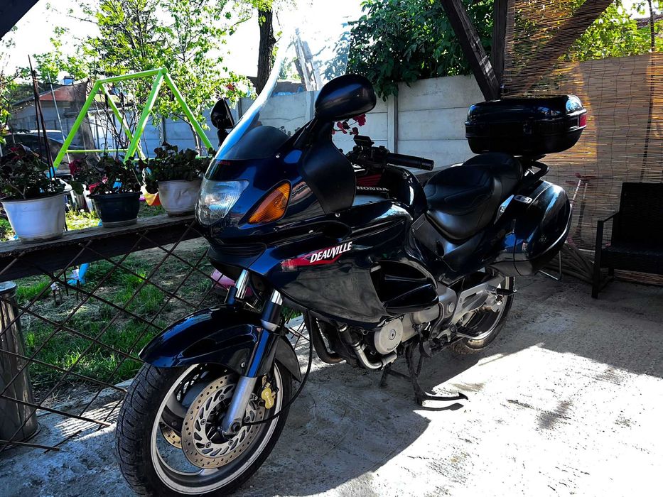 Honda Deauville 650 (An 2000) – Cardan, Kit Touring Complet