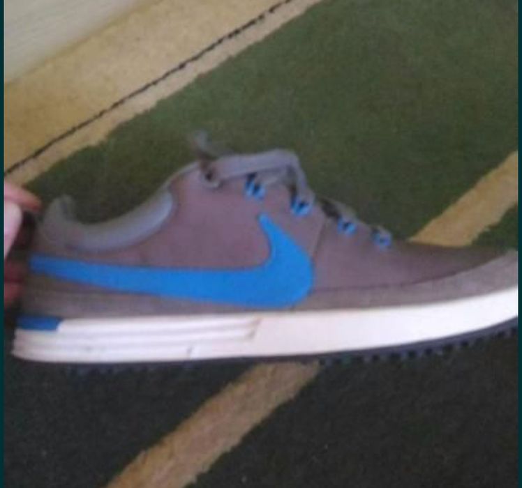 Ghete damă noi, mărimea 38, teniși Vans, mărimea 41 și pantofi sport N