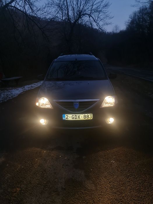 Vând Dacia 1.5 dci