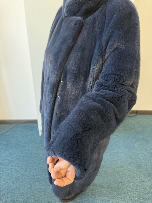 Продам норковую шубу