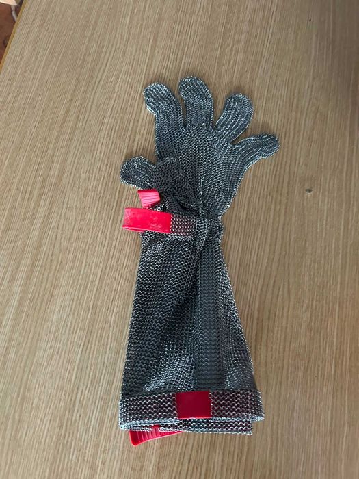 Vand manusa lunga din zale pentru macelar, marime M