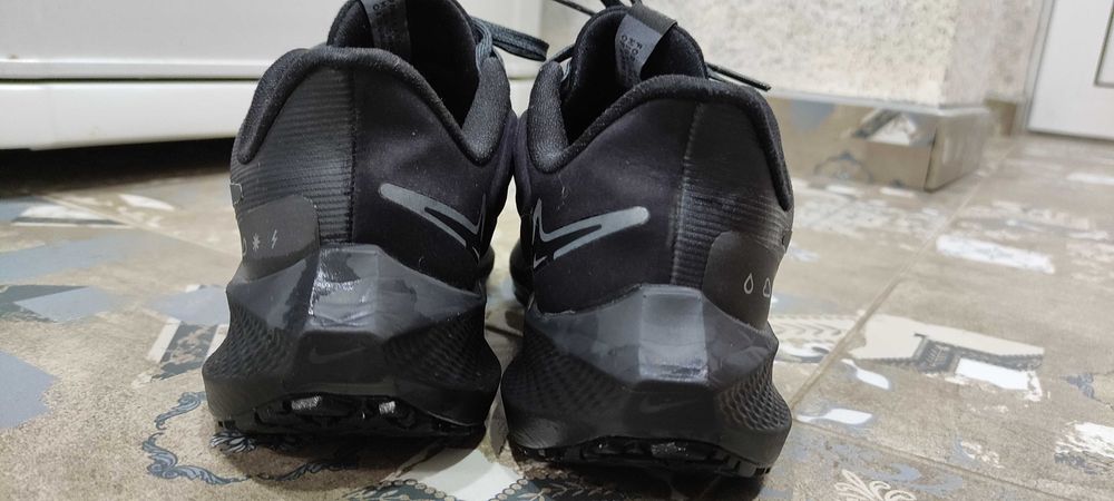 Женски маратонки  Nike