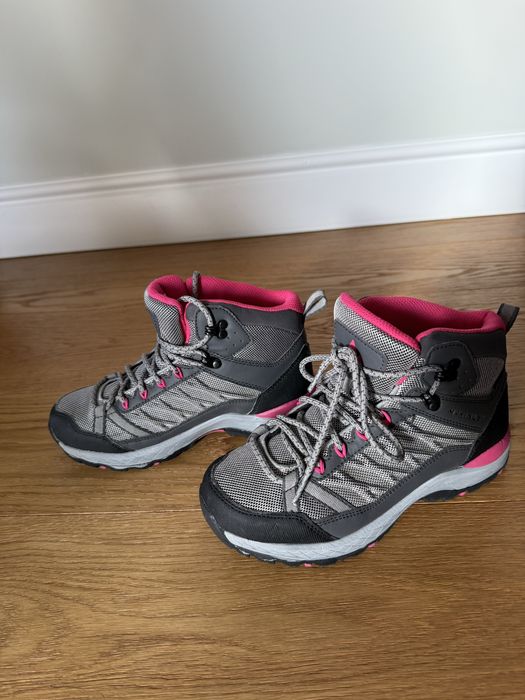 Papuci drumetie marimea 35