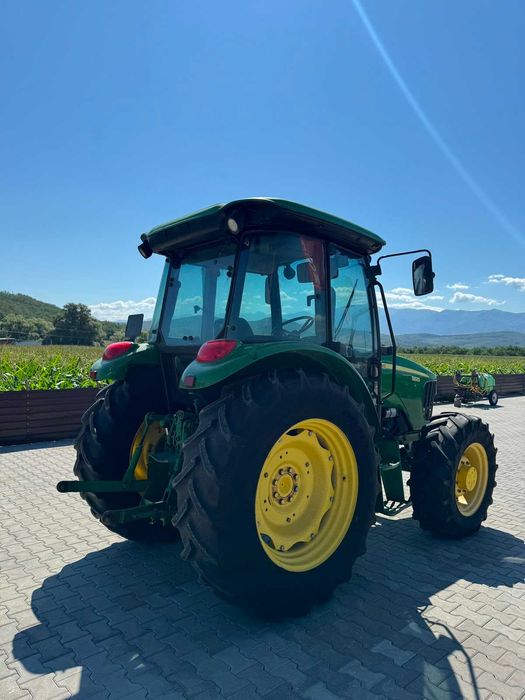 Tractor John Deere 5725