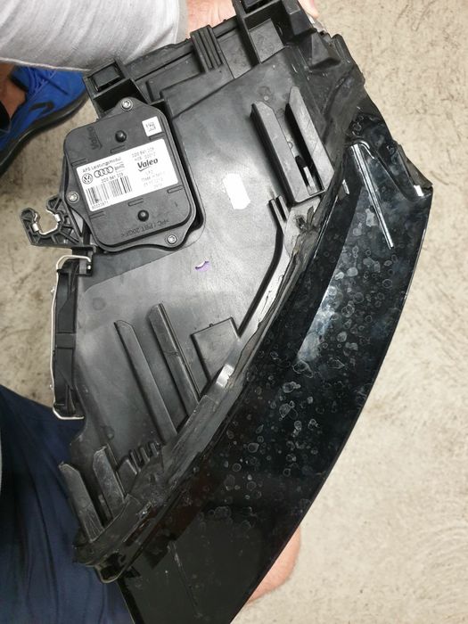 Фар Audi Q5 2014 facelift