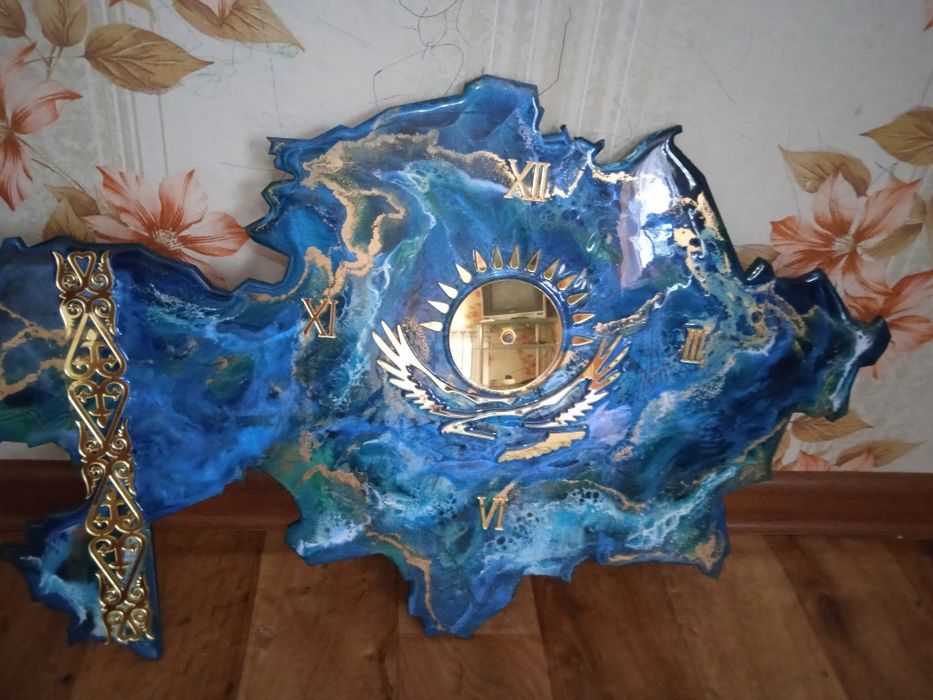 Часы для рабочего кабинета