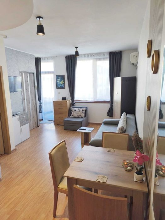 Апартамент в Райската градина за продажба