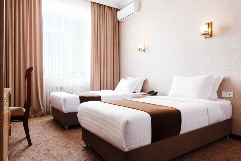 Western Hotel - Markazda qulay turar joy